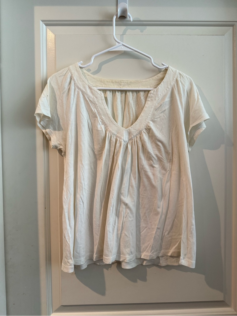 J. Crew White V-Neck Short Sleeve Blouse